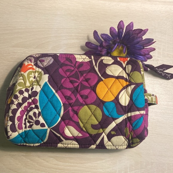 Vera Bradly Make up bag - Picture 2 of 7
